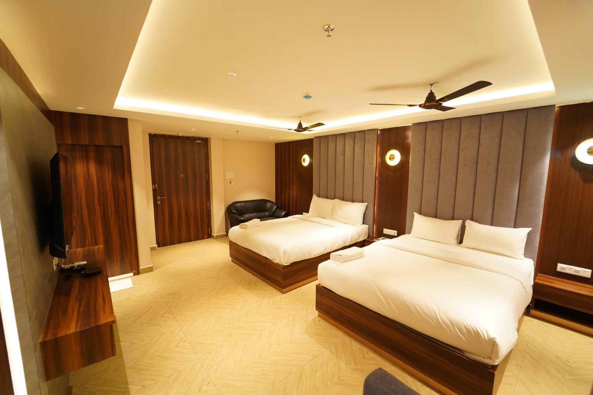 Hotel Ananta Sayana 부바네스 외부 사진