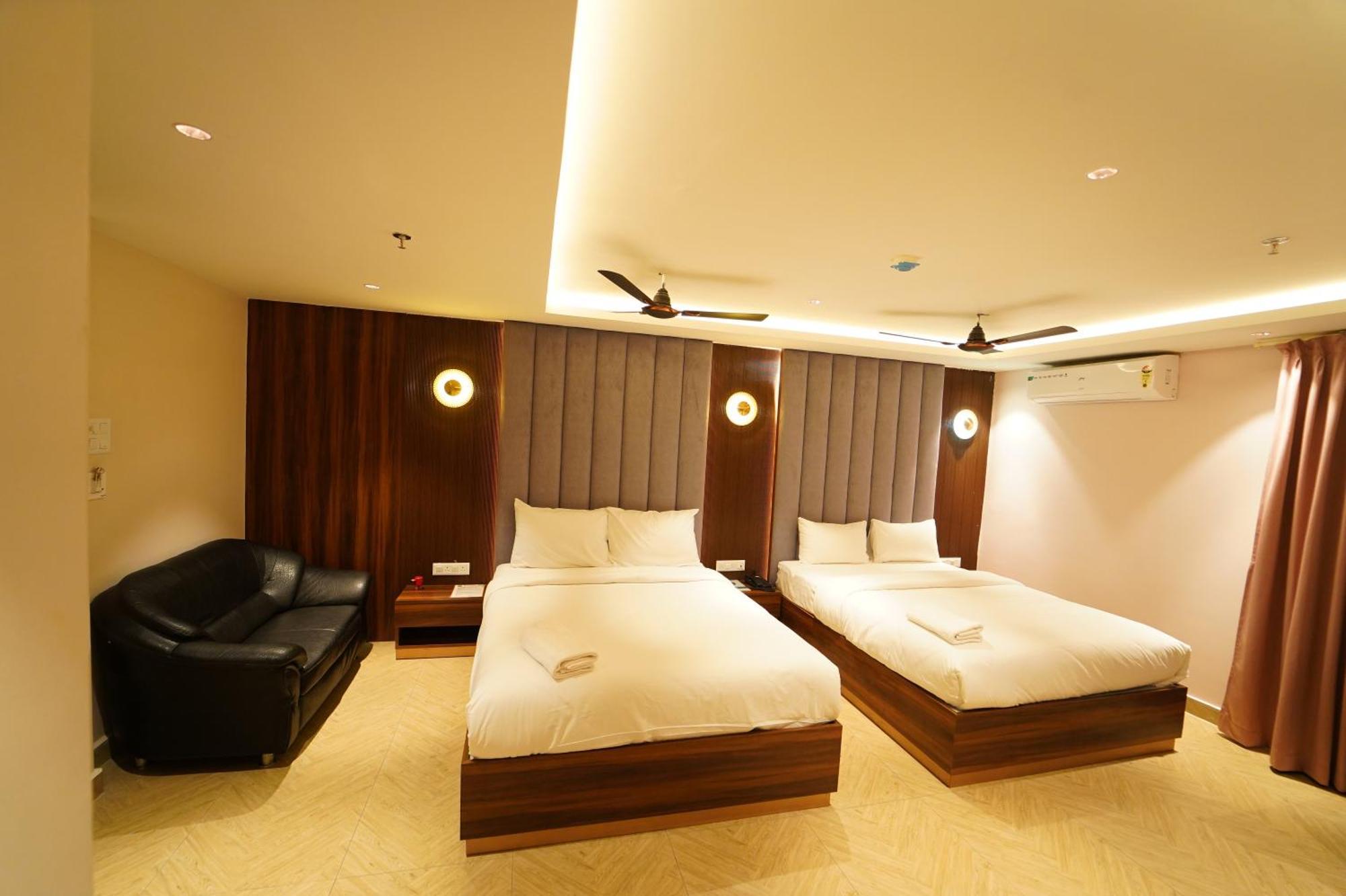 Hotel Ananta Sayana 부바네스 외부 사진