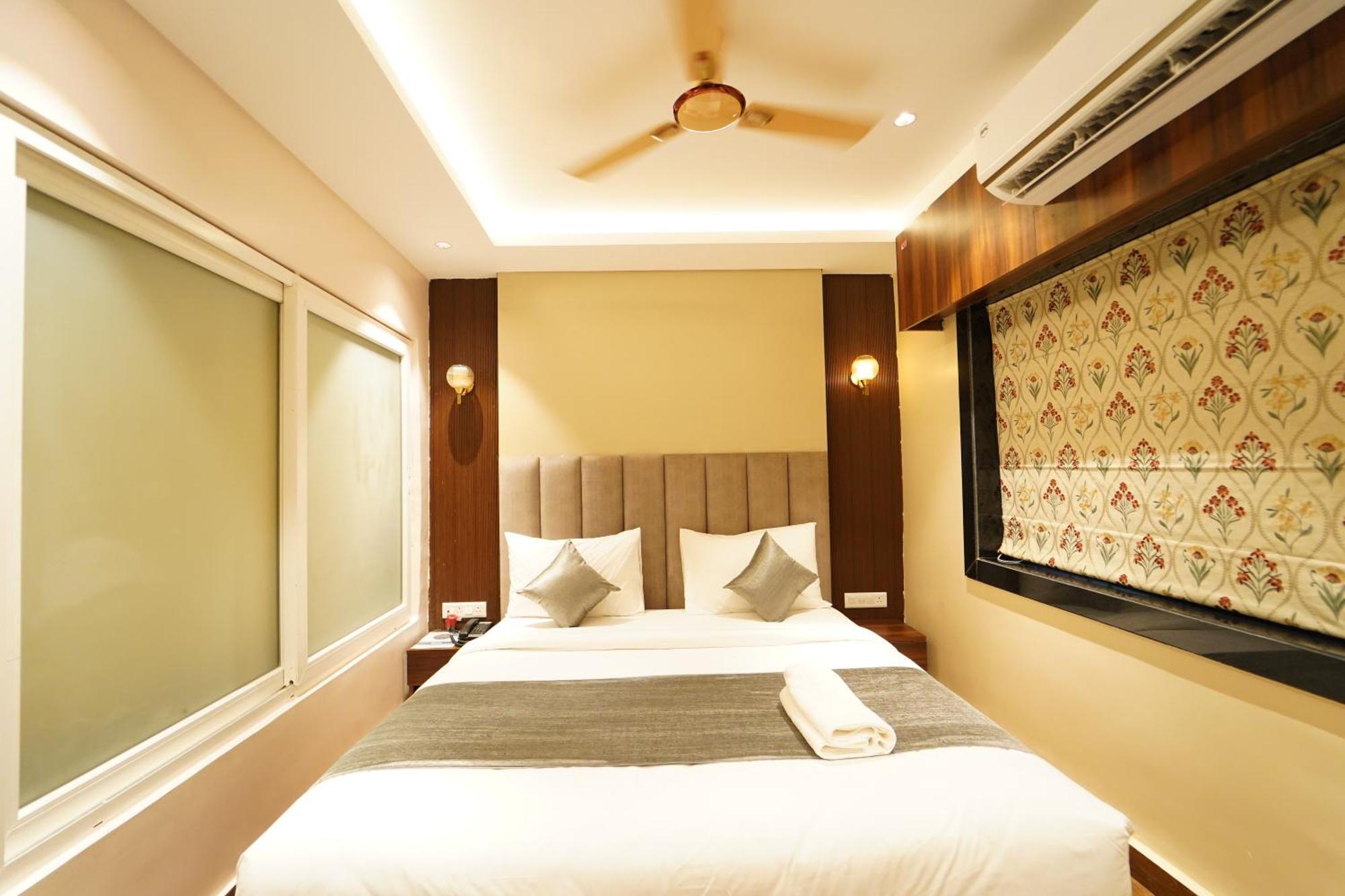 Hotel Ananta Sayana 부바네스 외부 사진