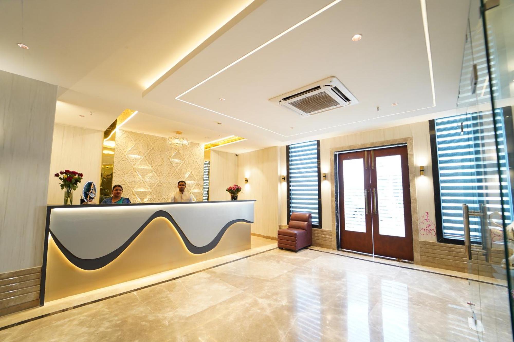 Hotel Ananta Sayana 부바네스 외부 사진